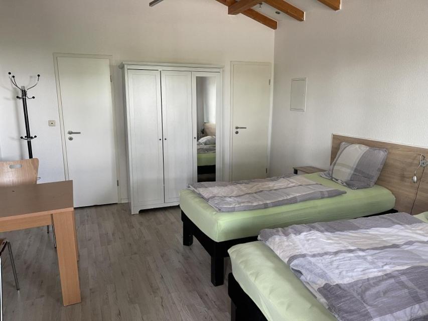 Bed4You Gaestehaus 1 Bergshausen Dış mekan fotoğraf